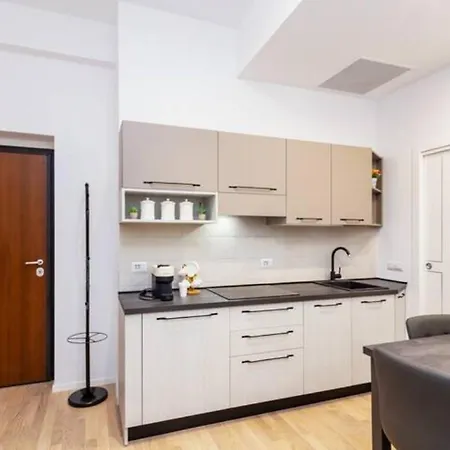 Ihost Cozy Flat - Val Strona 1 *