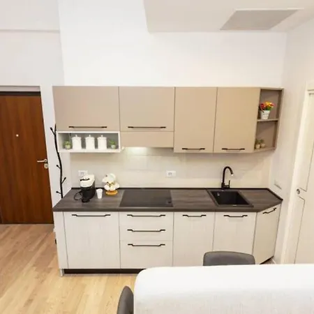 Ihost Cozy Flat - Val Strona 1 * Milan